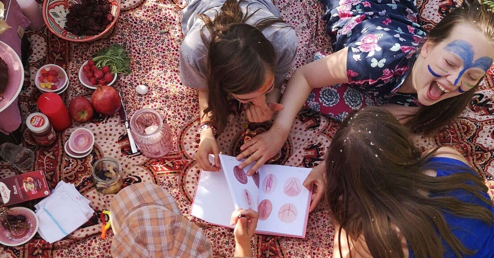 'Happy Period' - Dein Buch für die erste Periode