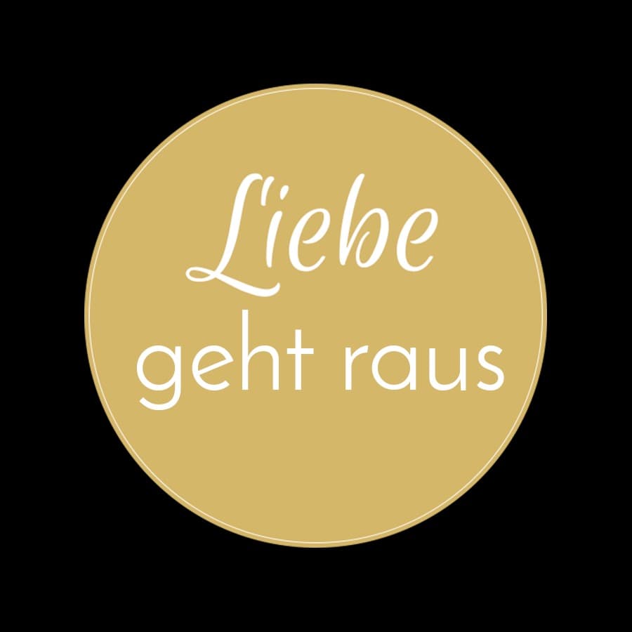 Sacred Female Evolution - Liebe geht raus